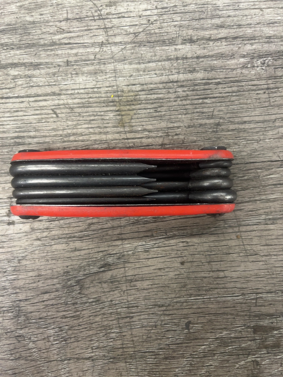 Folding Hex Key Bike Multi-Tool Red Good
