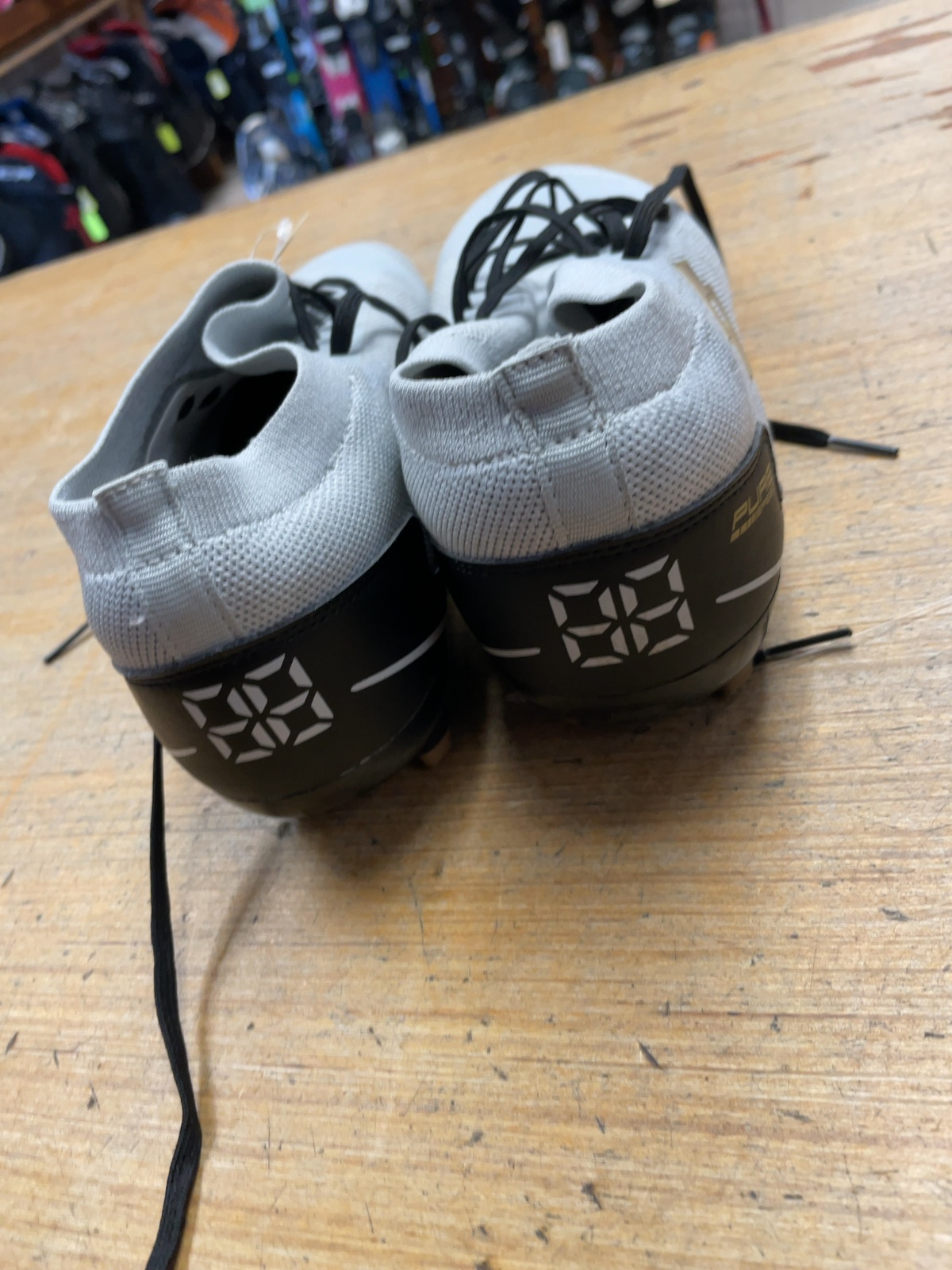 Lotto Pure Speed Size 9 Soccer Cleats