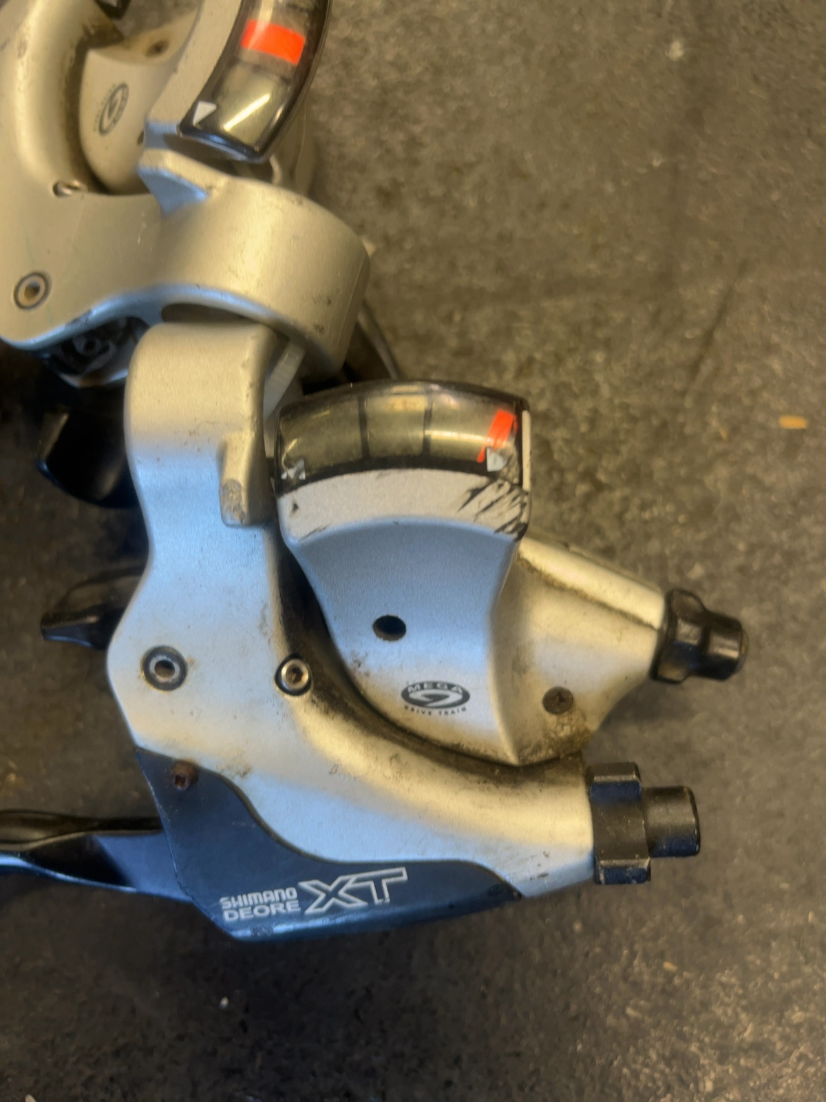 Shimano Deore XT Mega 9 Shifter Brake Lever Combo Set 3x9 Speed Good