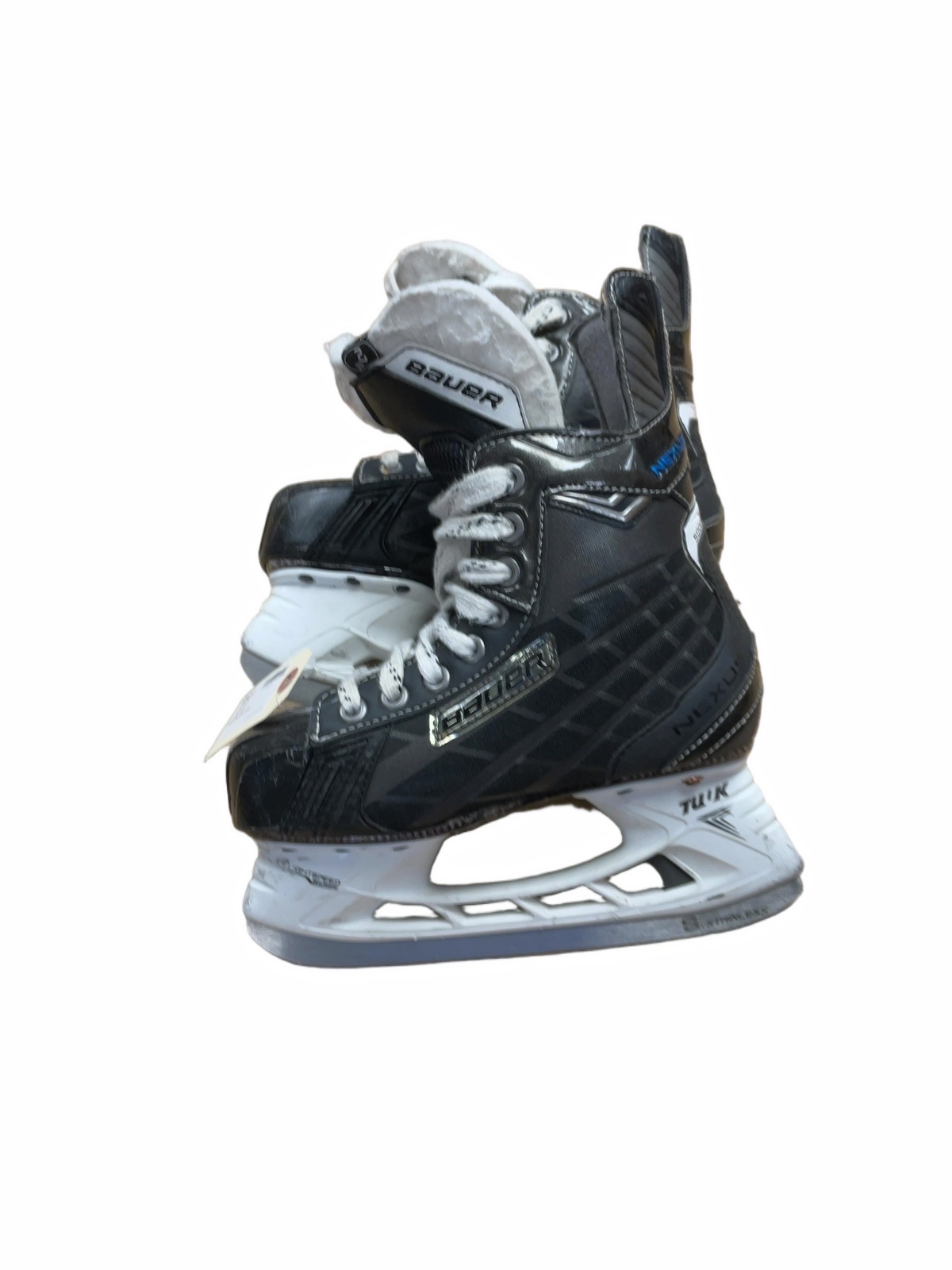 Bauer Nexus 5000 Size 2EE Hockey Skates