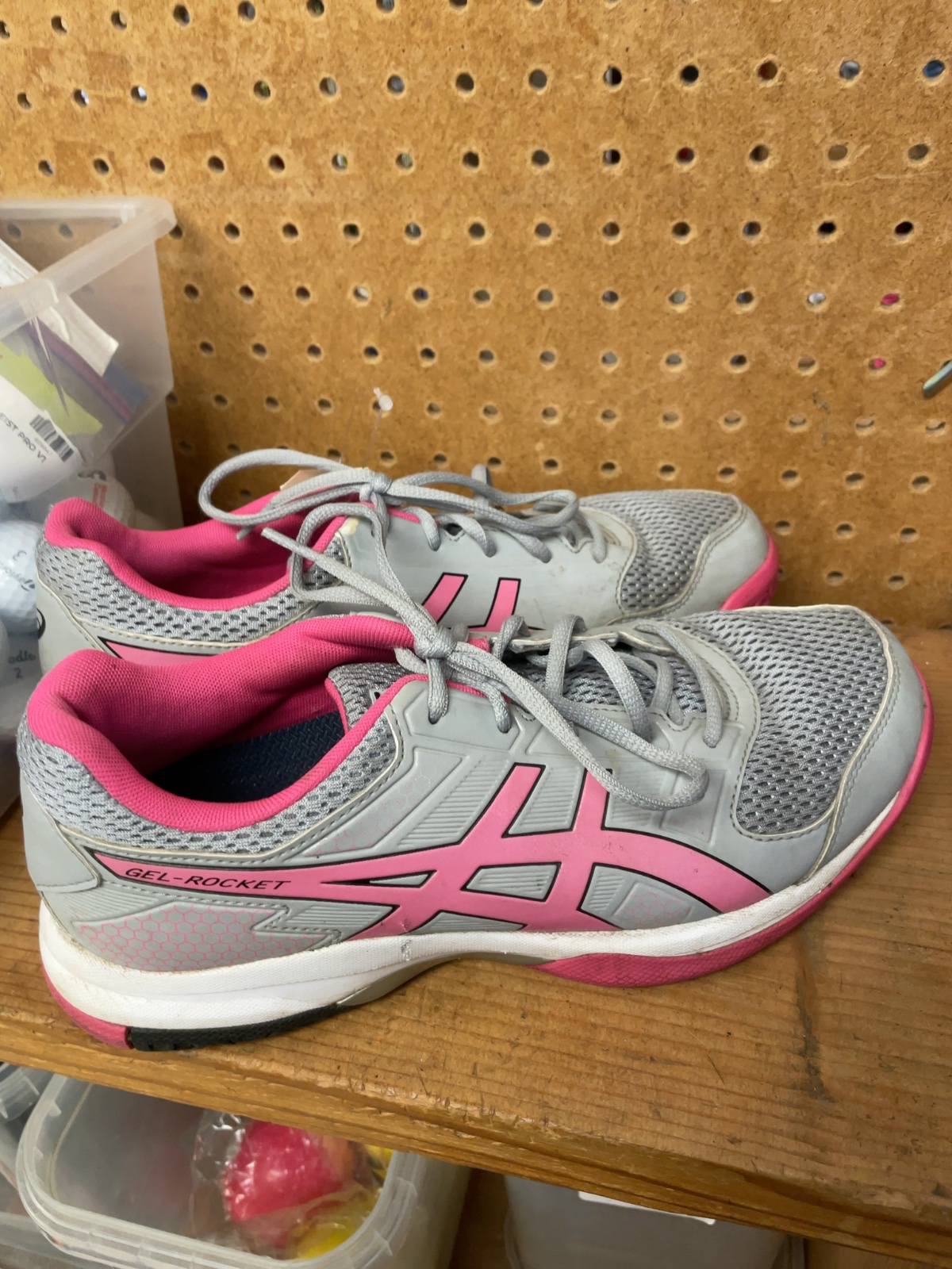 ASICS Gel-Rocket Size 9.5 Indoor Court Shoes