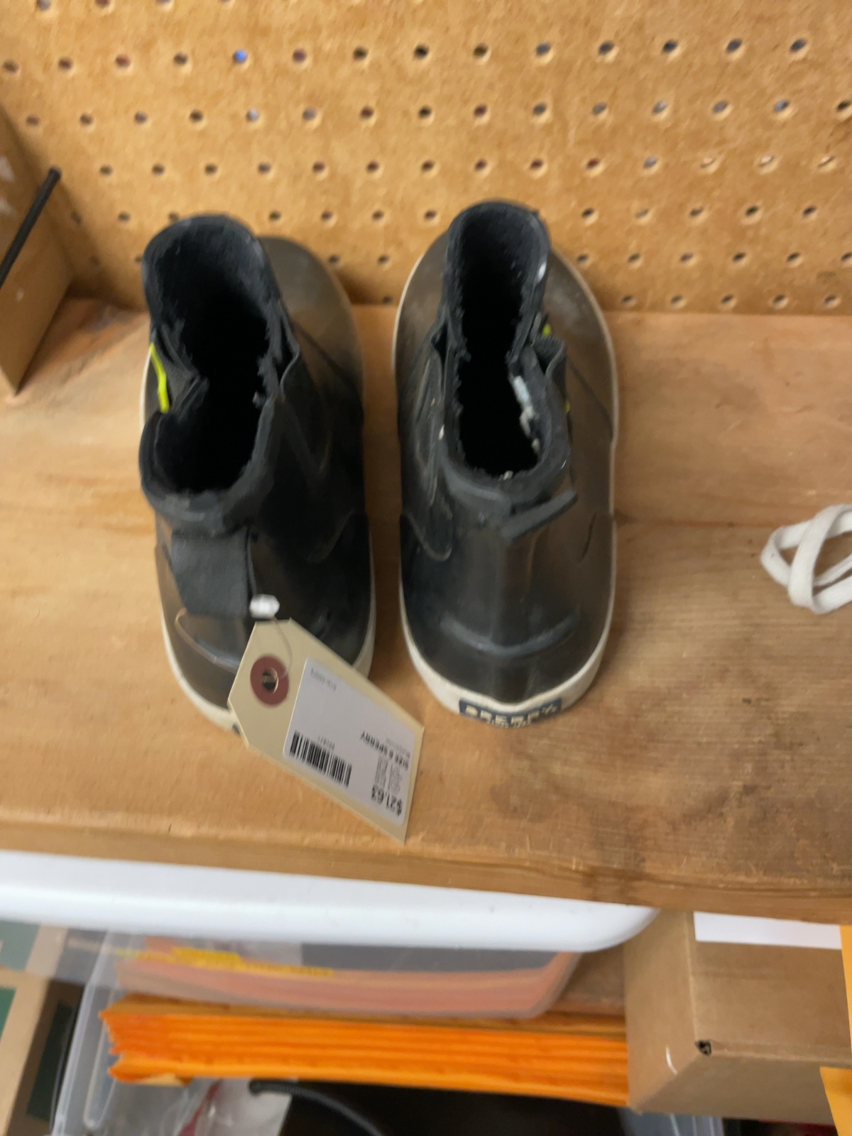 Sperry STS91457 Size 6M Chelsea Rain Boots