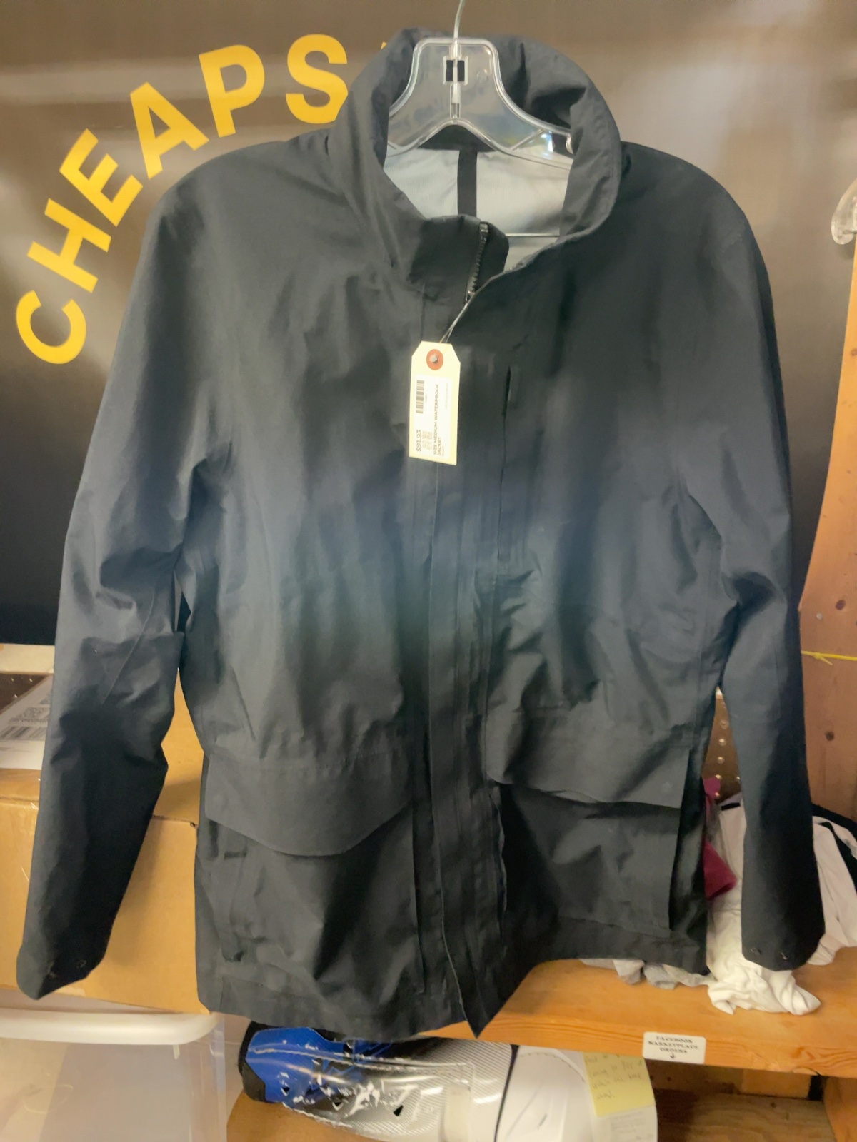 Lululemon Waterproof Jacket Size M Black
