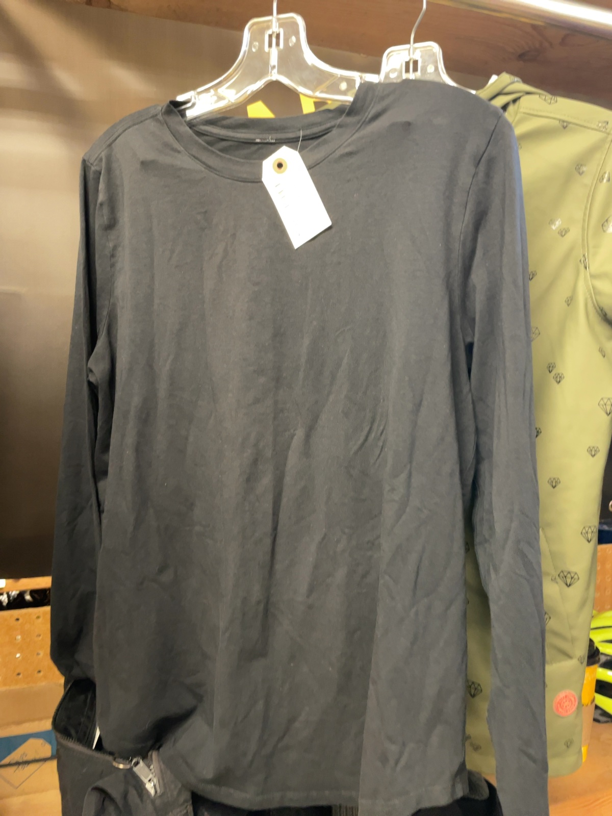 Lululemon Long Sleeve Shirt Size 8 Black