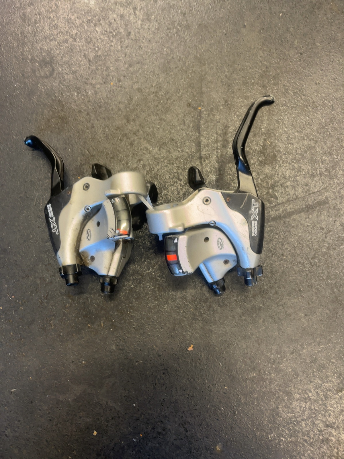 Shimano Deore XT Mega 9 Shifter Brake Lever Combo Set 3x9 Speed Good