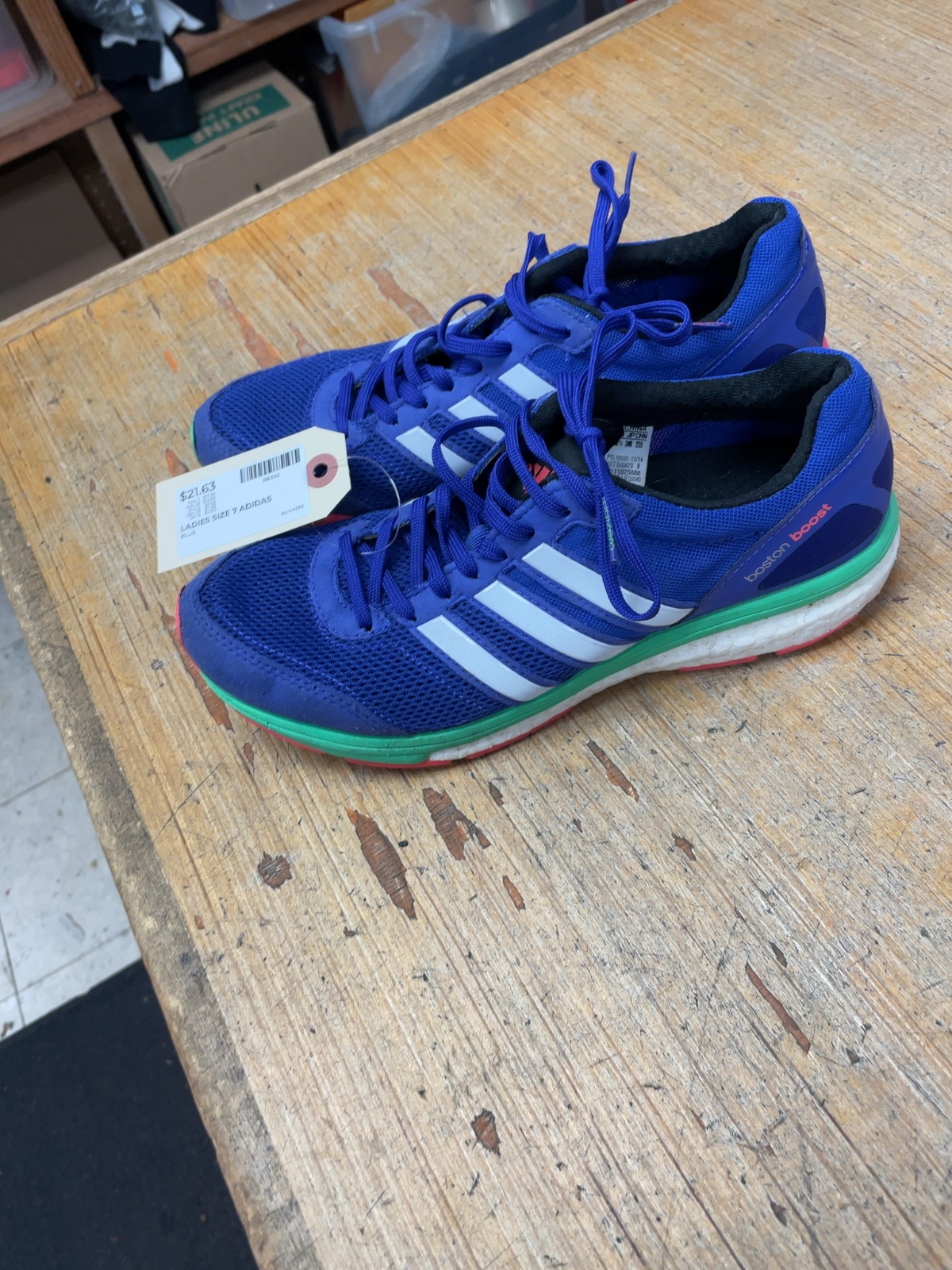 Adidas Adizero Boston Boost Size 7 US Running Shoes