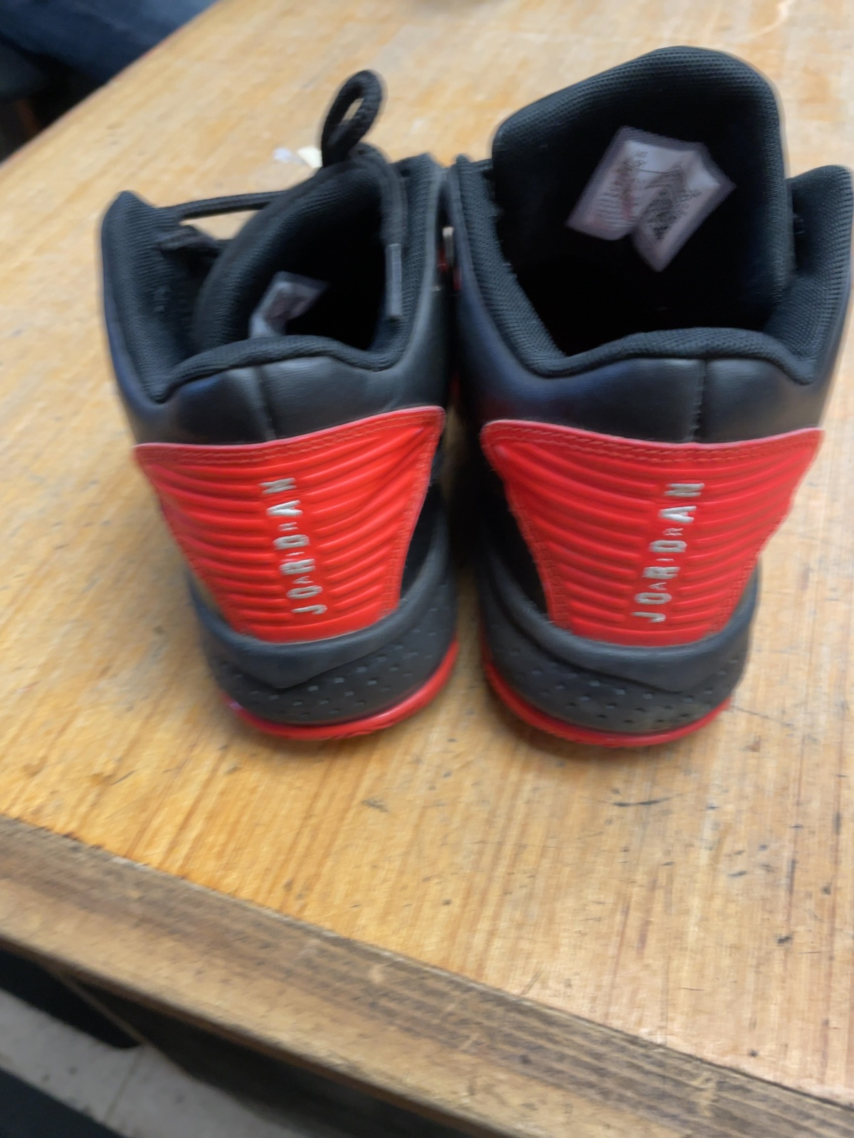 Jordan Max Aura Size 3.5Y US Youth Basketball Shoes