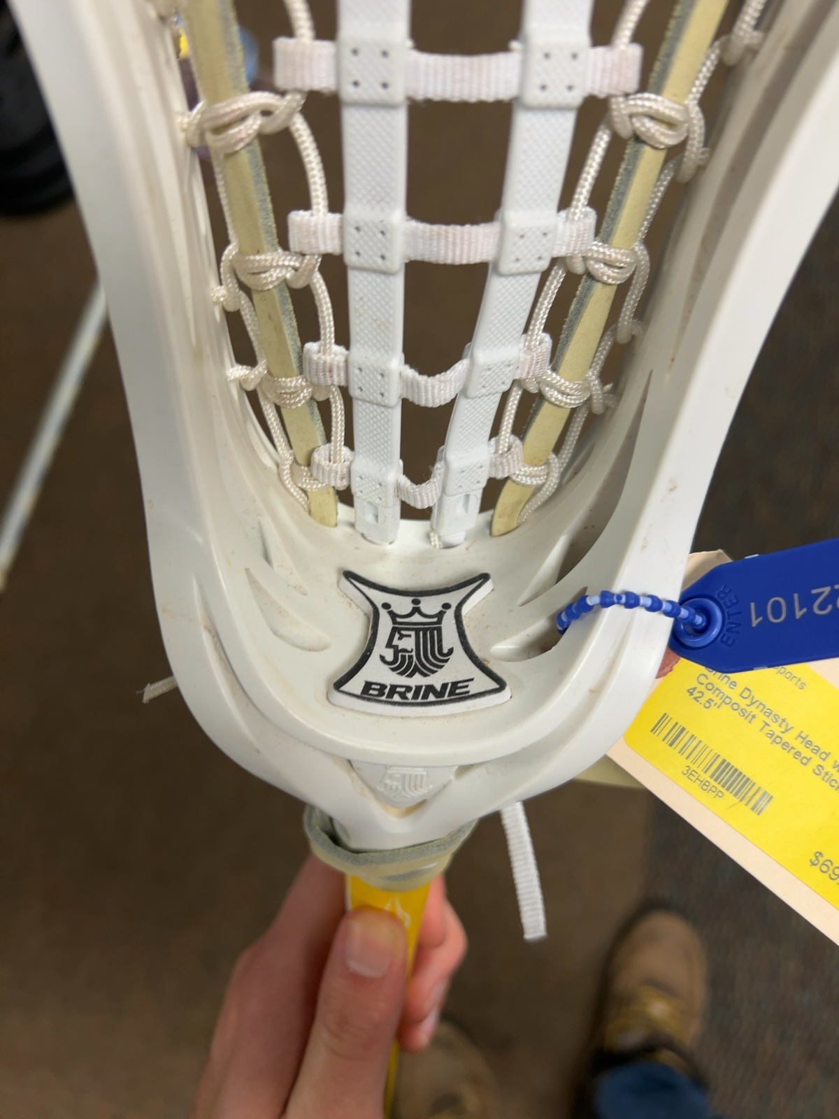 Brine Dynasty Head With Full Composite Tapered Shaft Complete Women's Lacrosse Stick Good 42.5"