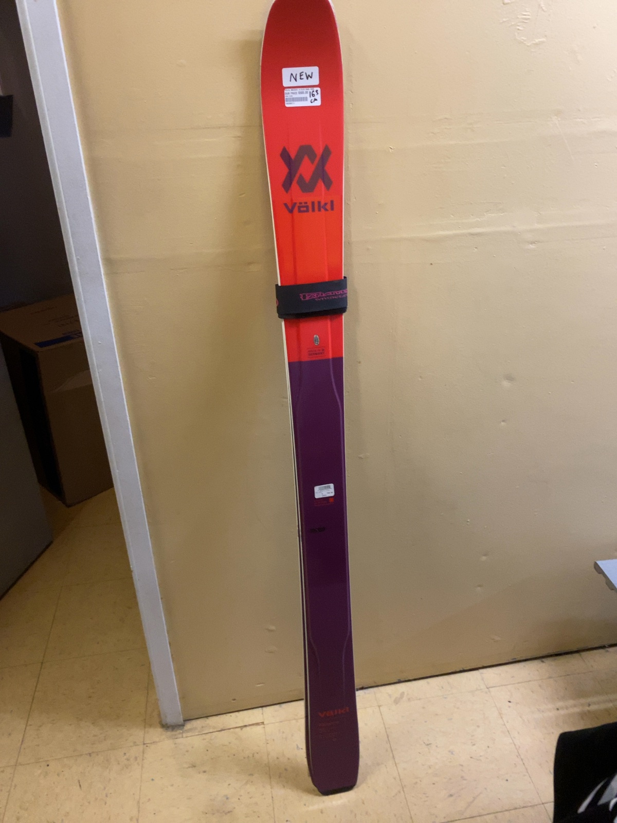 Völkl 90Eight W Flat Skis 163 cm