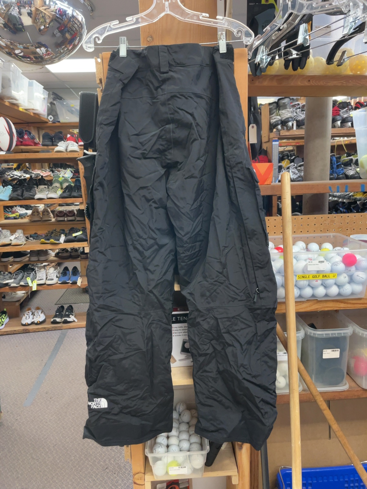 The North Face HyVent Snow Pants Size L