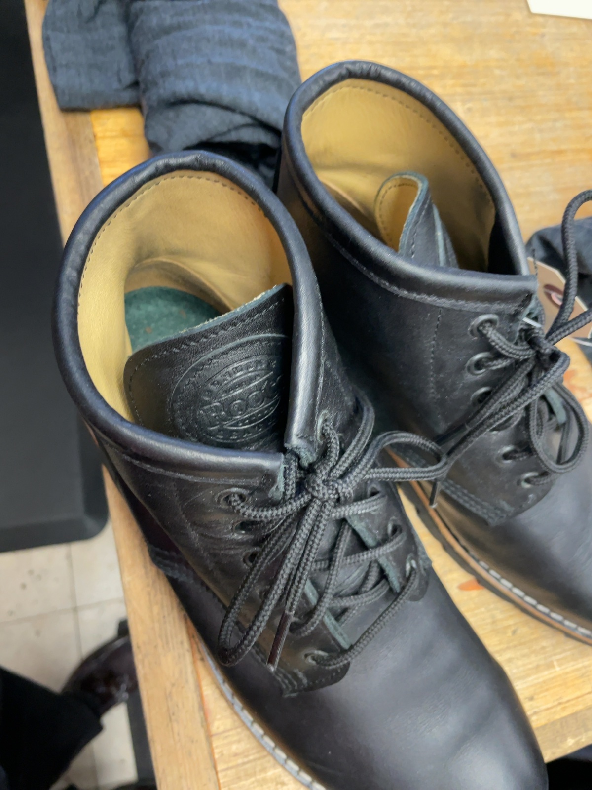 Roots 425 Lace Up Leather Boots Size 9.5 D
