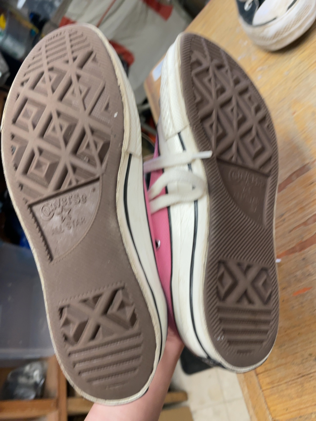 Converse Chuck 70 High Top Size 6 Pink