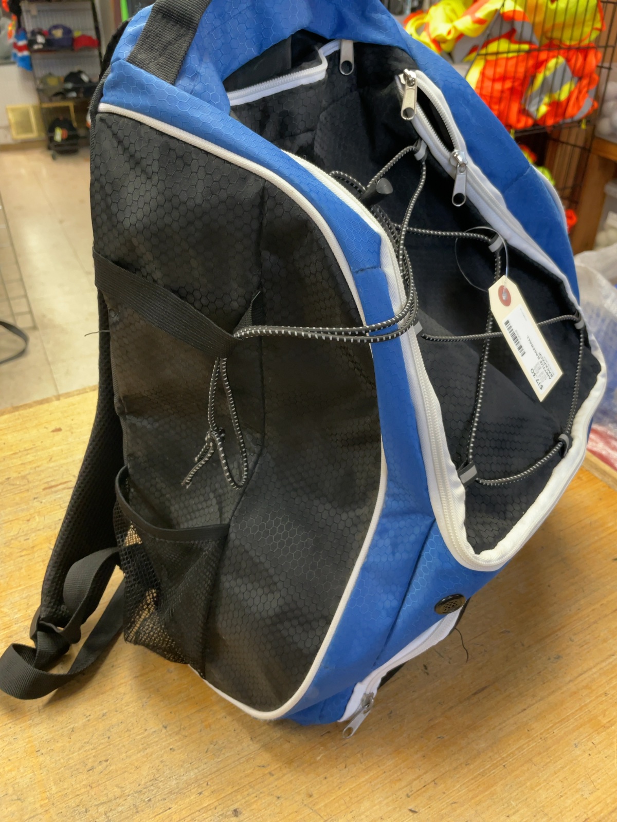 AIRTTUZ Baseball Backpack Blue / Black