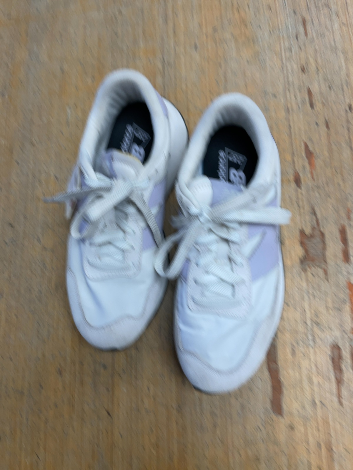 New Balance 237 Size 6.5 US Women's Sneakers