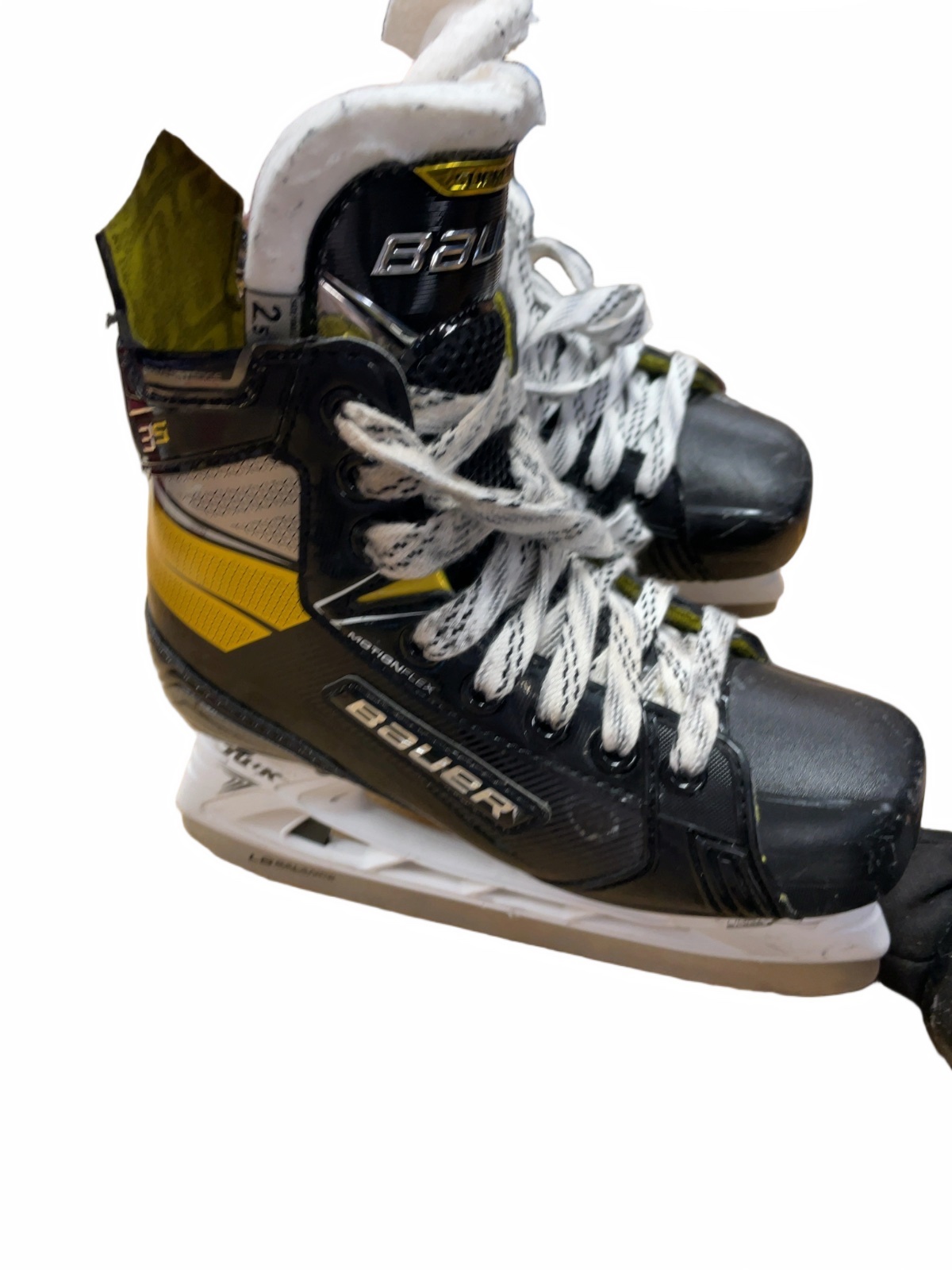 Bauer Supreme 3S Size 2.5 Ice Hockey Skates - image 1