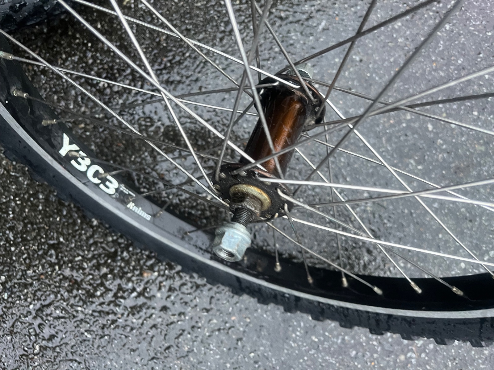 Alexrims Y303 Single Speed Wheelset Bolt-On Nutted Axle 20" 100 QR 10x130 QR