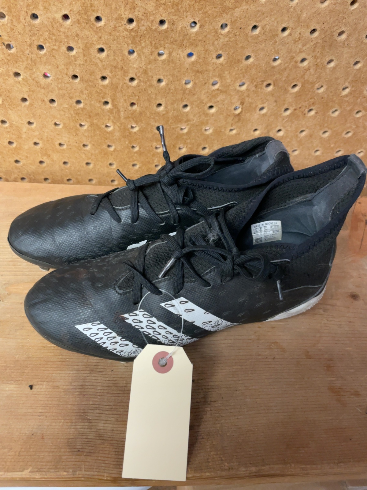 Adidas Predator Size 4.5 US Soccer Cleats