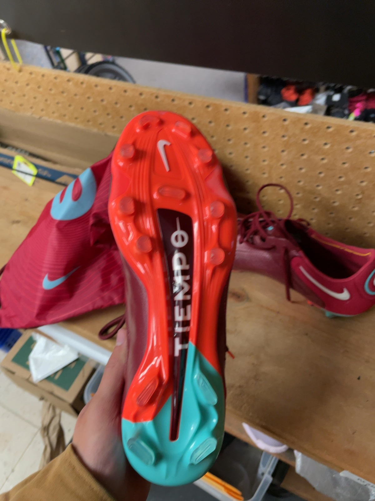 Nike Tiempo Legend Size 10.5 US Soccer Cleats with Bag Burgundy/Blue