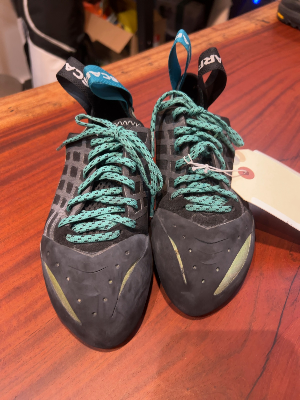 Scarpa Instinct Lace Climbing Shoes Good 36.5