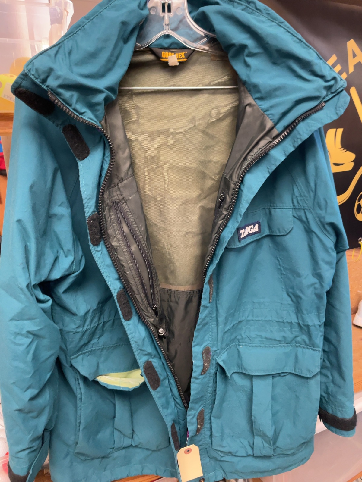 Taiga Gore-Tex Hooded Rain Parka Jacket Size M