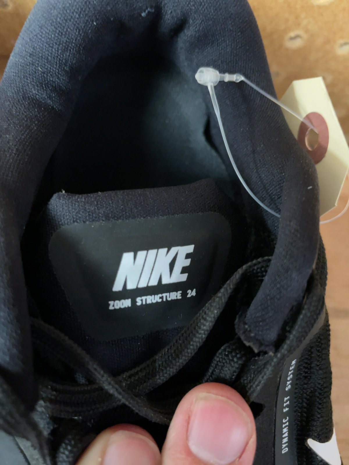 Nike Air Zoom Structure 24 Size 7.5 US Running Shoes