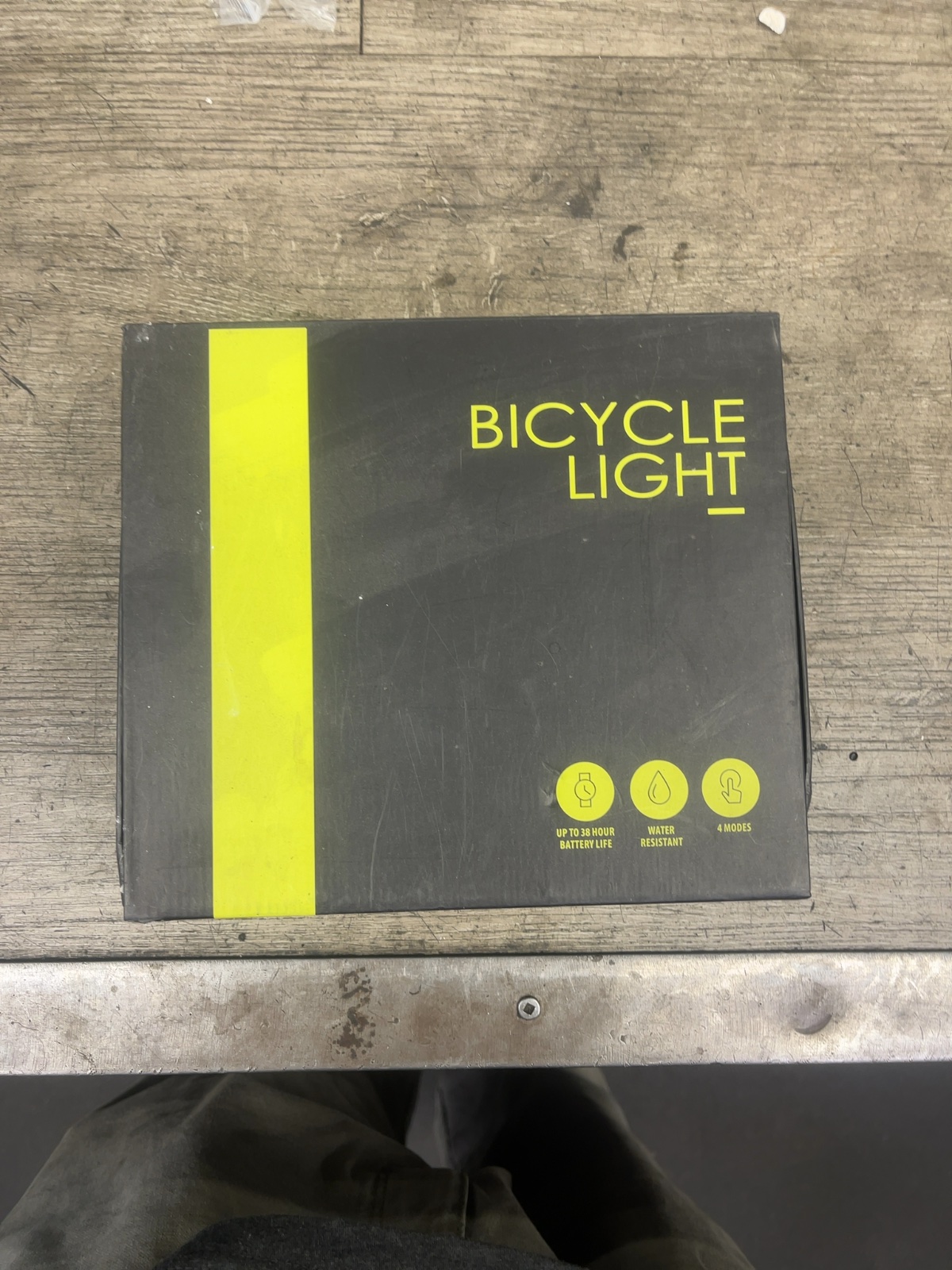 Revtronic BT40S High Performance Bike Front Light 1600 Lumens Like New