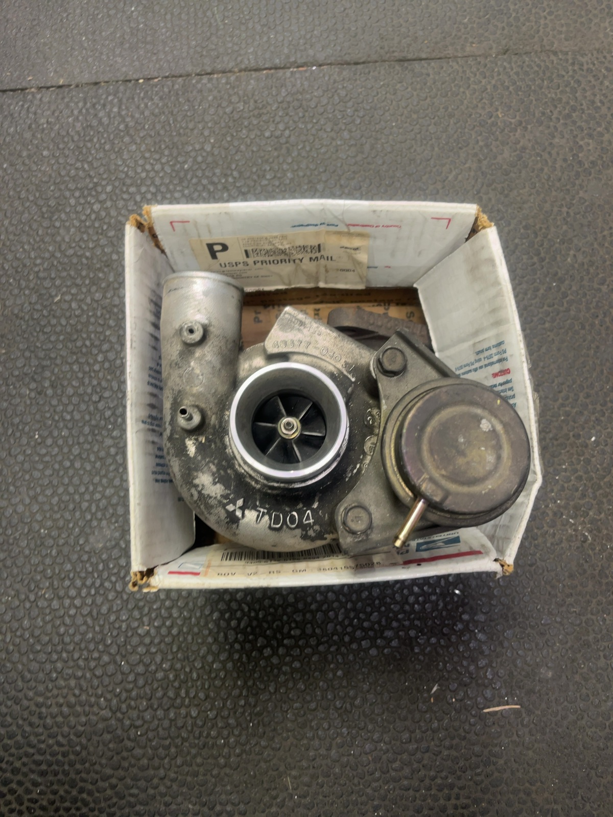 Mitsubishi TD04 Turbocharger 49377-04931 Good