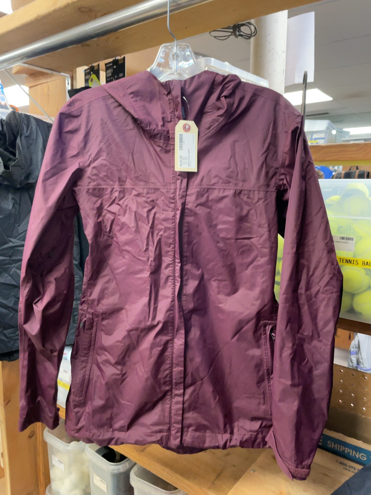 MEC Rain Jacket Size Small Purple