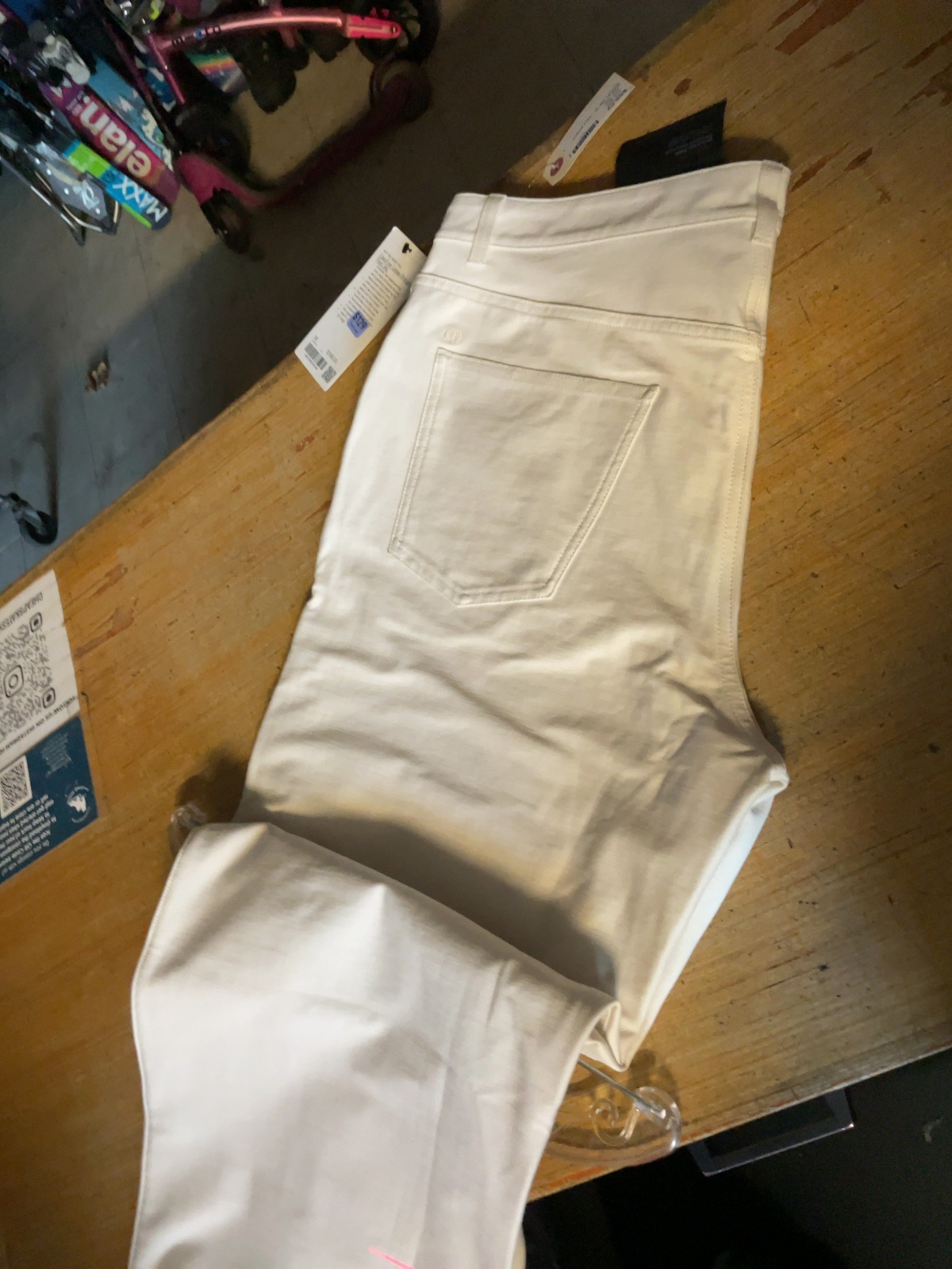 lululemon EasyFive Pant 36W x 34L Utilitech Loose Straight Fit Cream