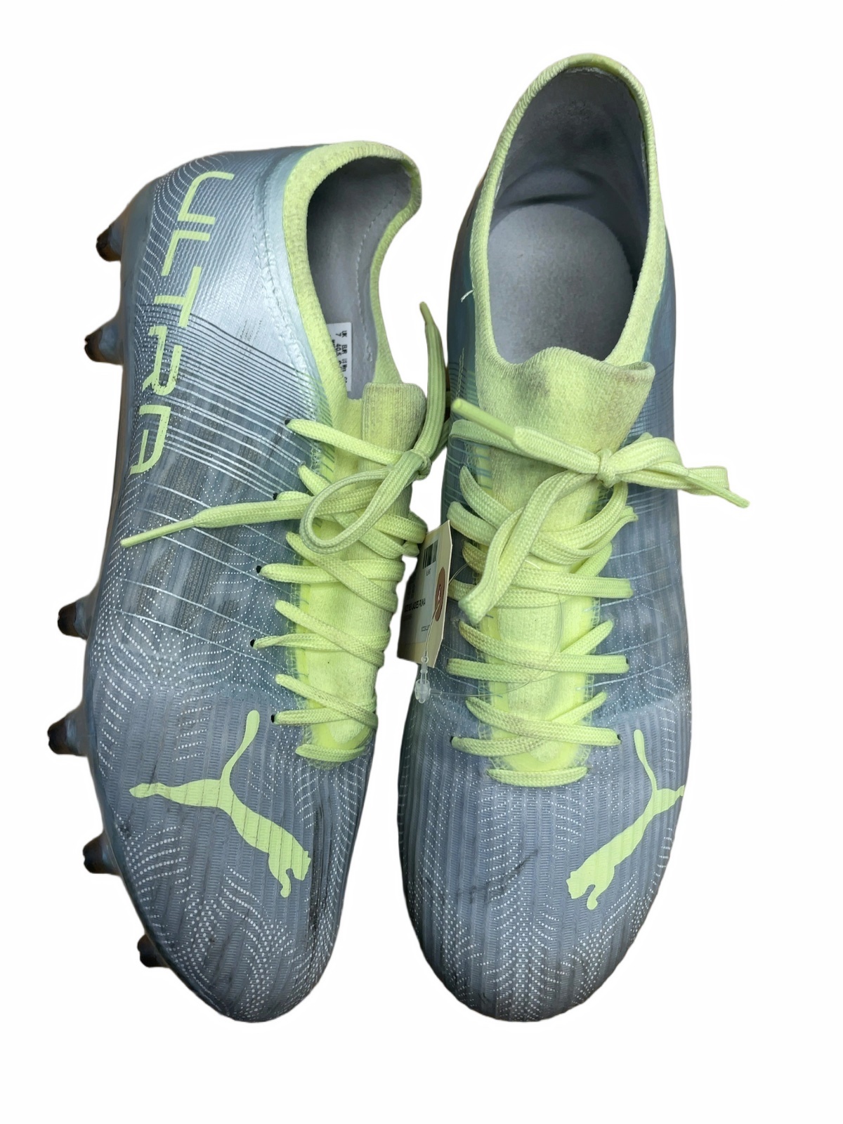 Puma Ultra Size 9.5 Wn's Soccer Cleats