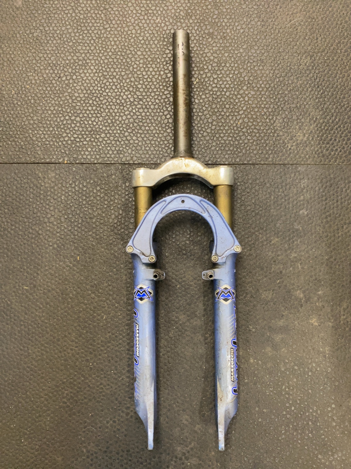 Marzocchi Bomber Suspension Fork Blue Fair