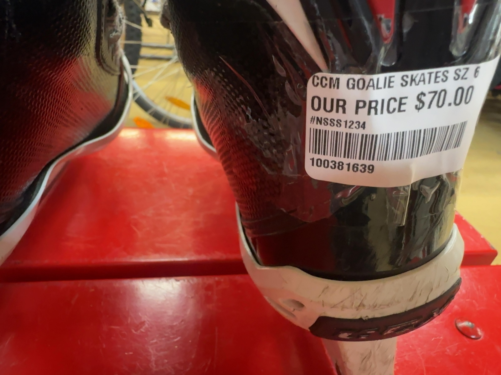 CCM RBZ Ice Hockey Goalie Skates Size 6
