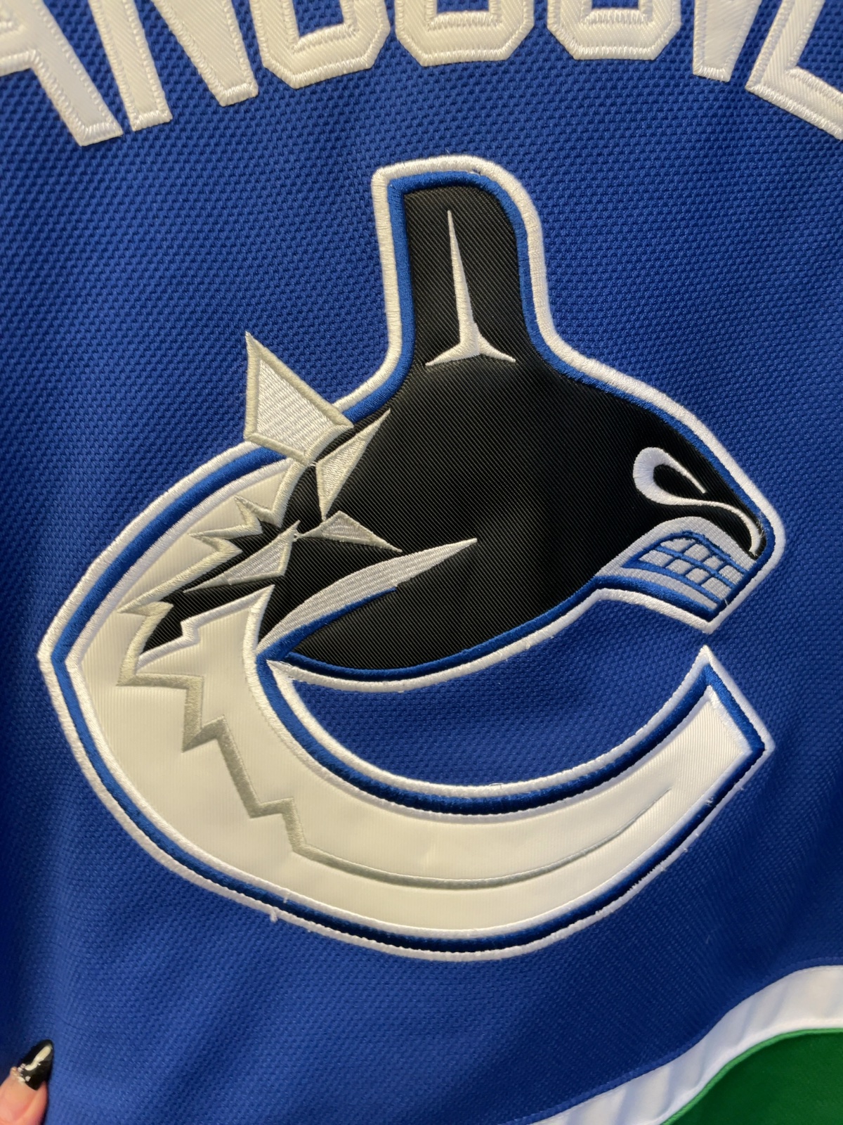 Reebok Vancouver Canucks Alexandre Burrows #14 Authentic Jersey Size 52