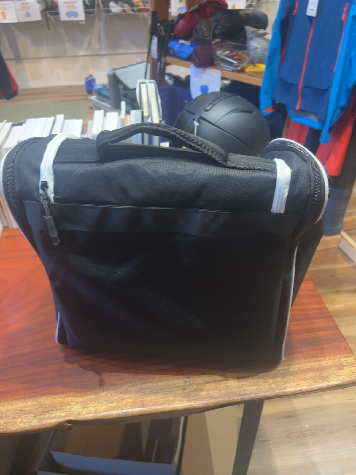 Himal Boot Bag Good