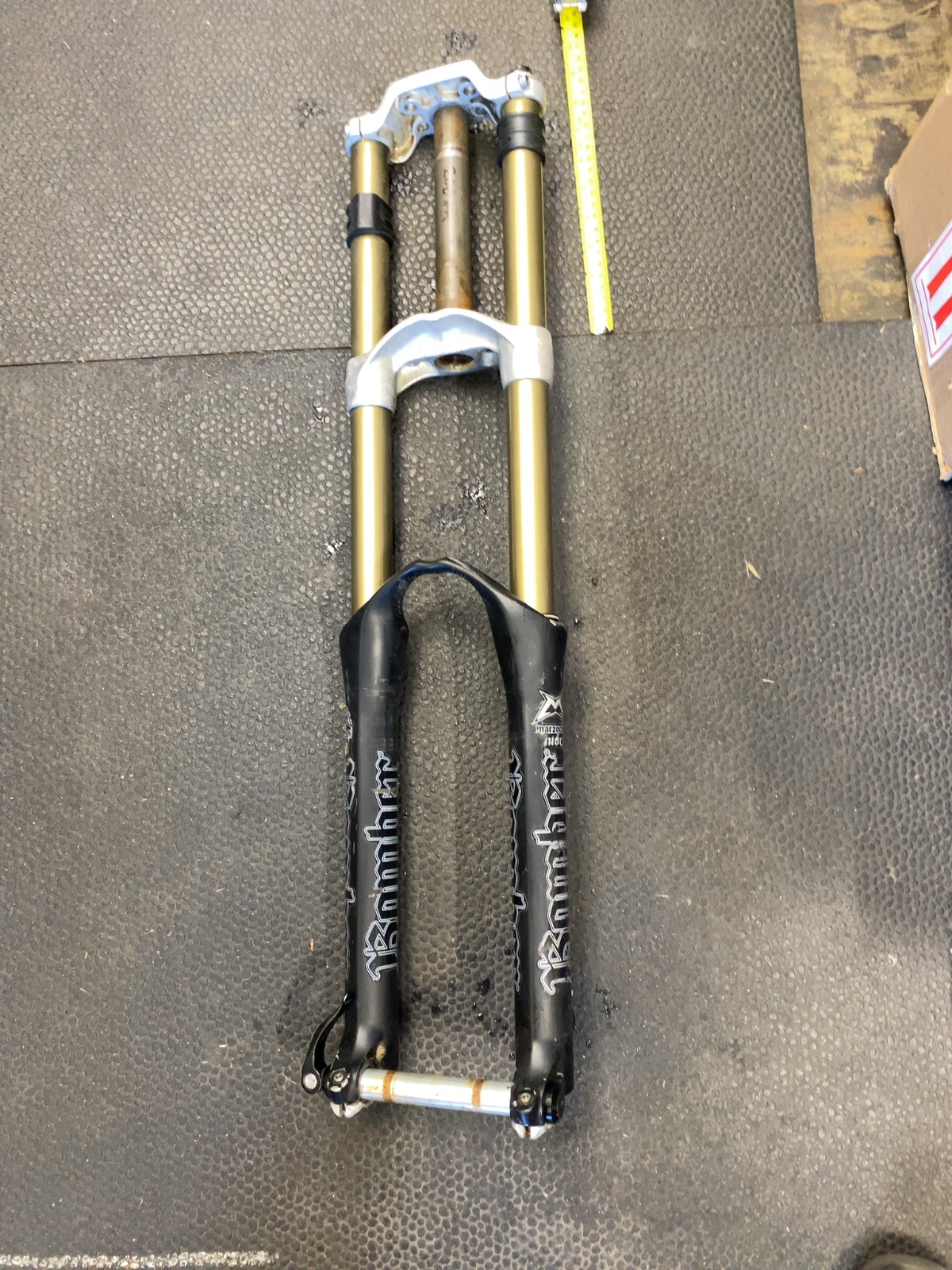 Marzocchi Bomber Downhill Suspension Fork Fair