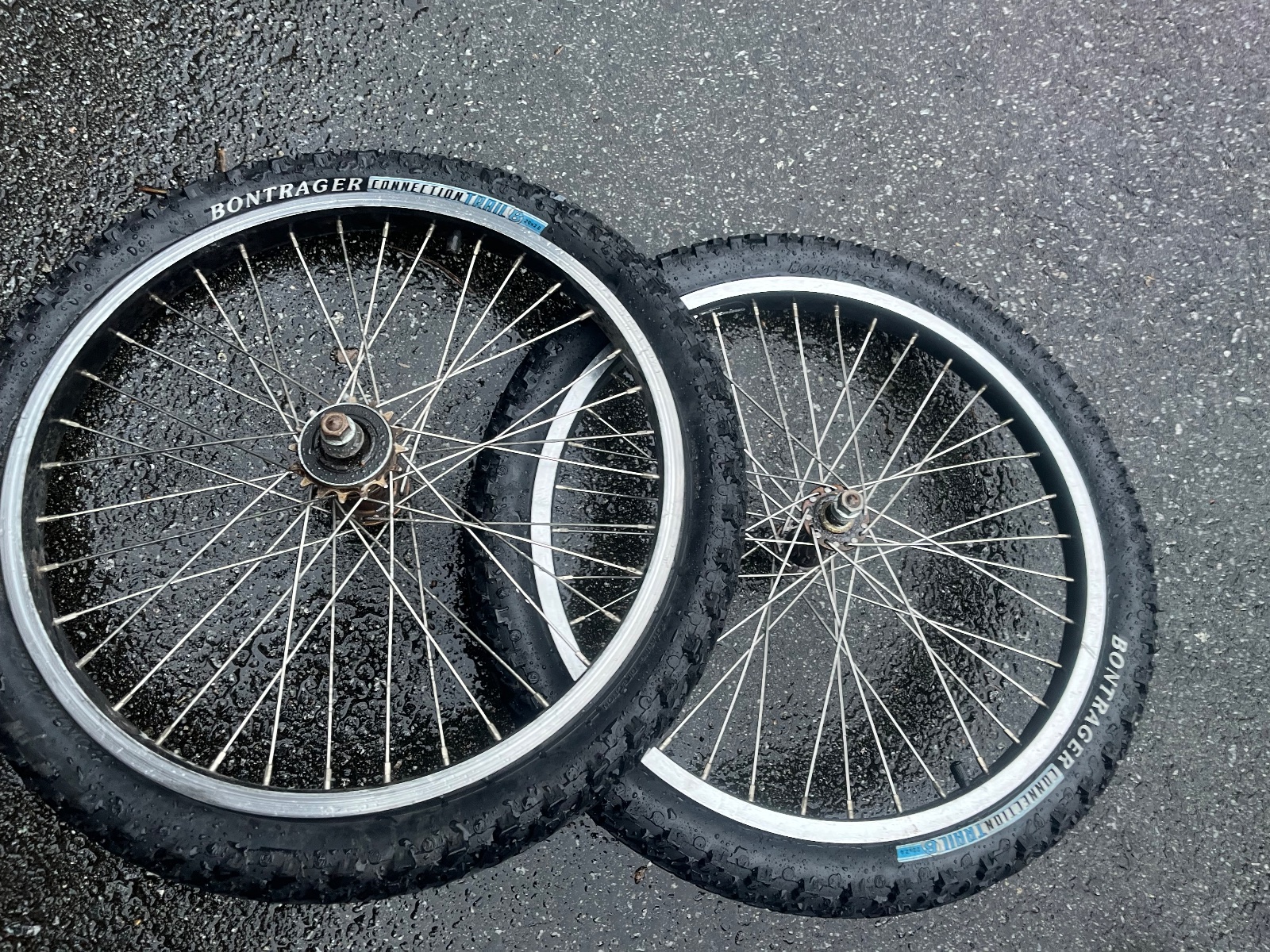 Alexrims Y303 Single Speed Wheelset Bolt-On Nutted Axle 20" 100 QR 10x130 QR