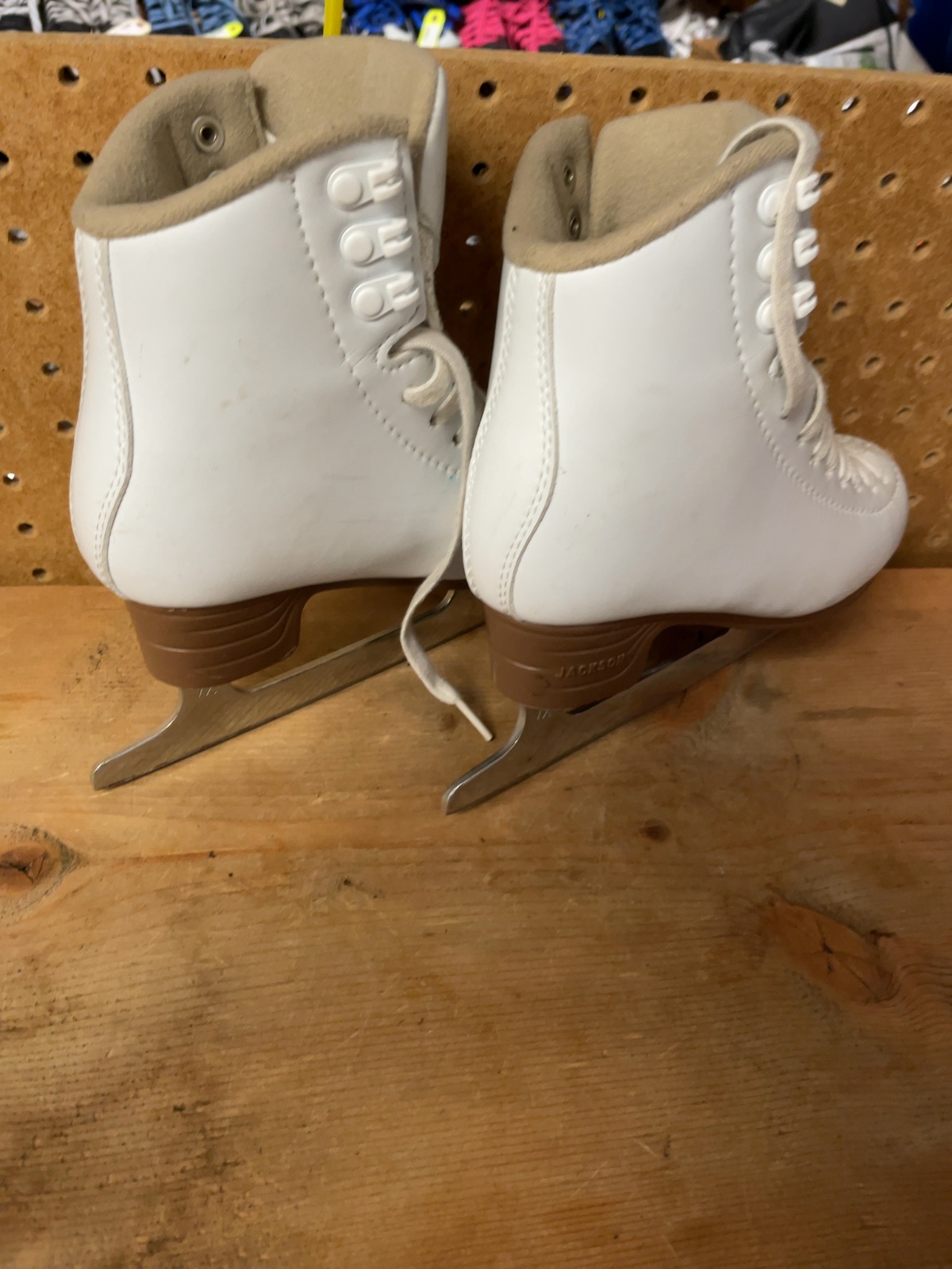 Jackson Mystique Size 13.5C Figure Skates