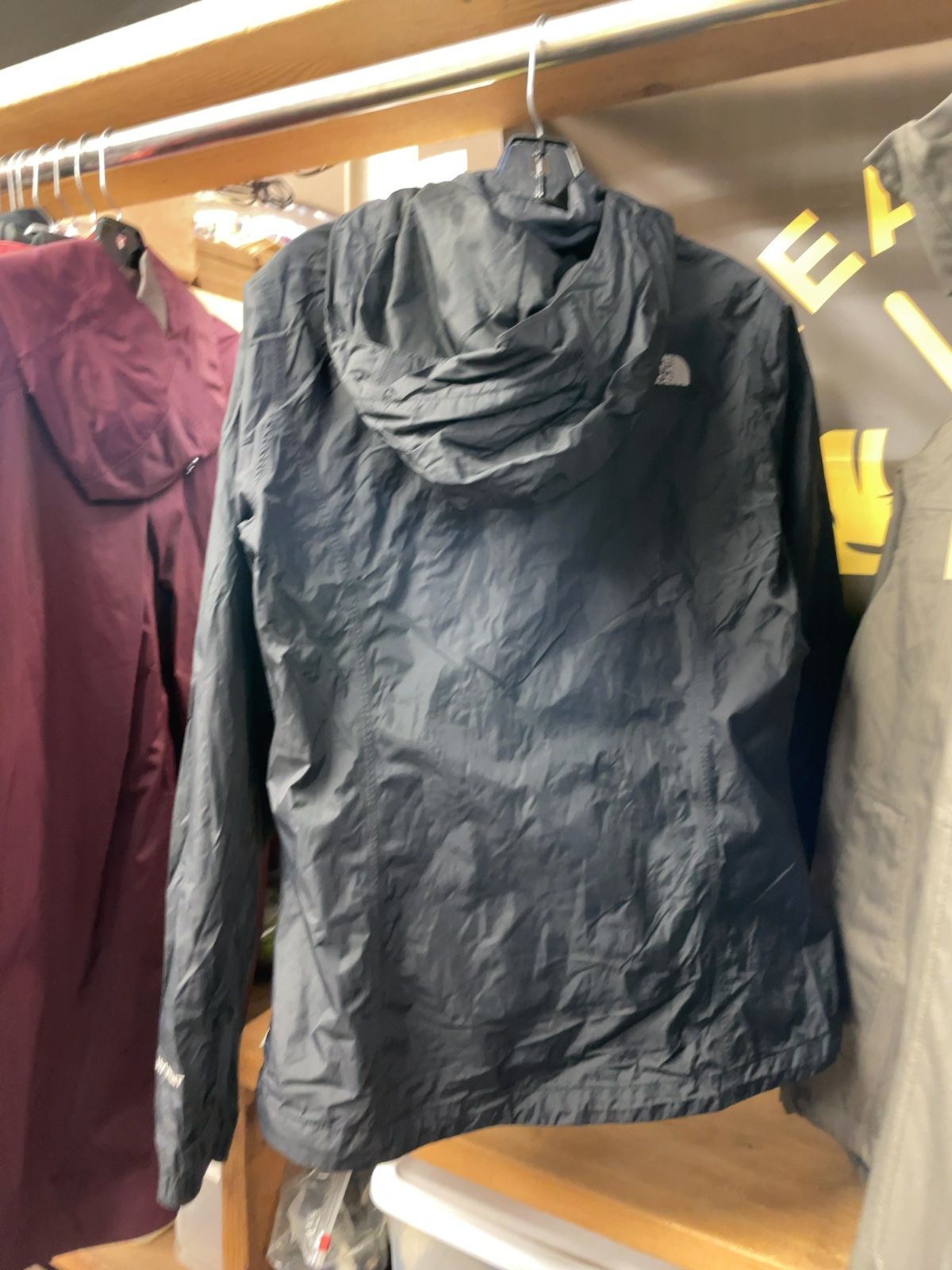 The North Face Women's Size M Rain Jacket