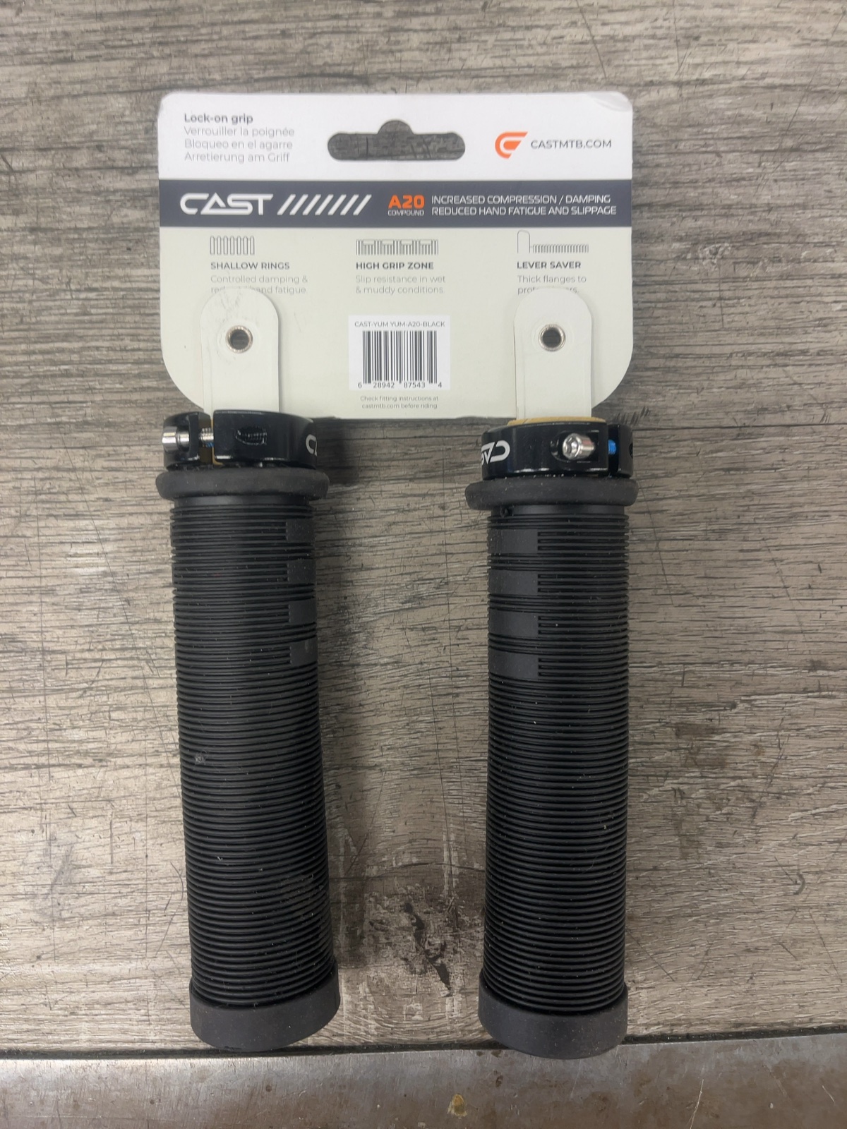 CAST Yum Yum Grip Handlebar Grips 31.5mm Black New