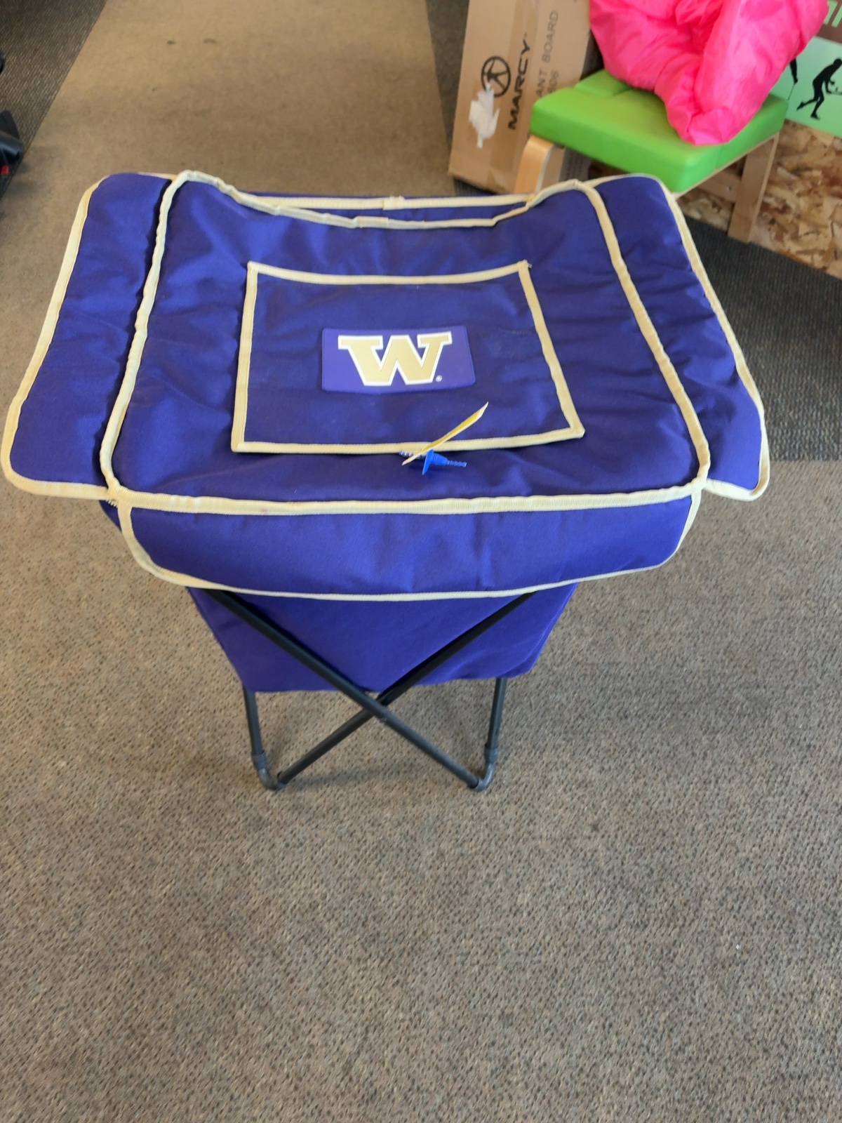 Rawlings Washington Huskies Collegiate Folding Party Cooler Purple 100 Can
