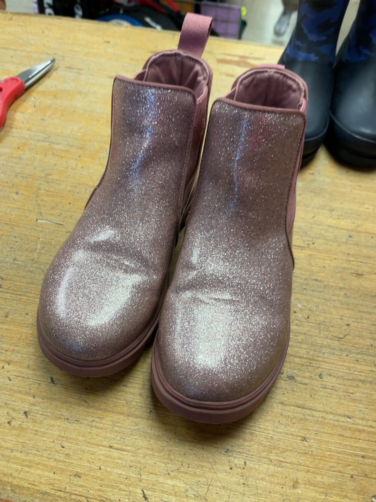Native Kensington Chelsea Rain Boots Size 3 Pink Glitter