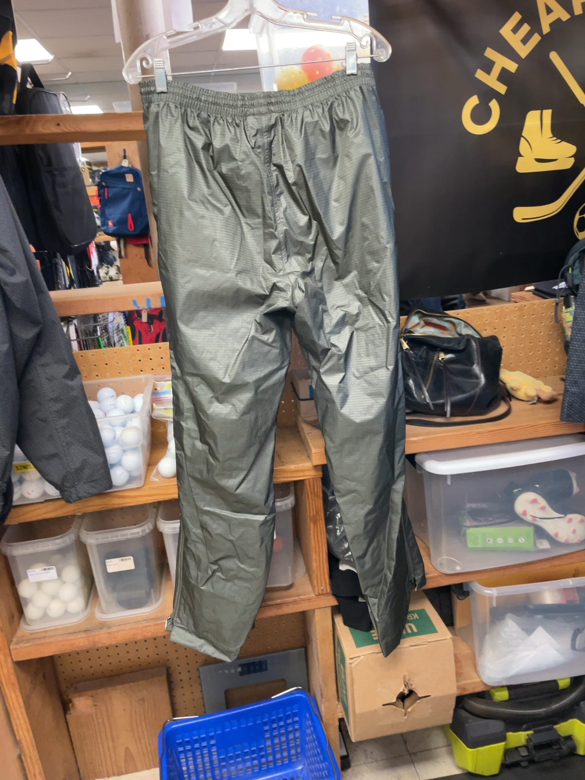 Asics Gore-Tex Rain Pants Size L
