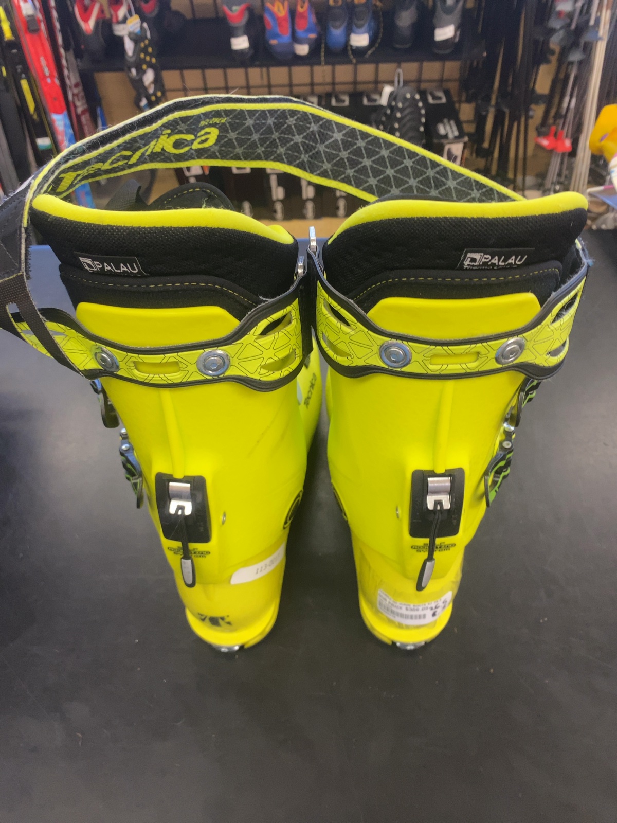 Tecnica Zero G Guide Alpine Touring Ski Boots 26.5