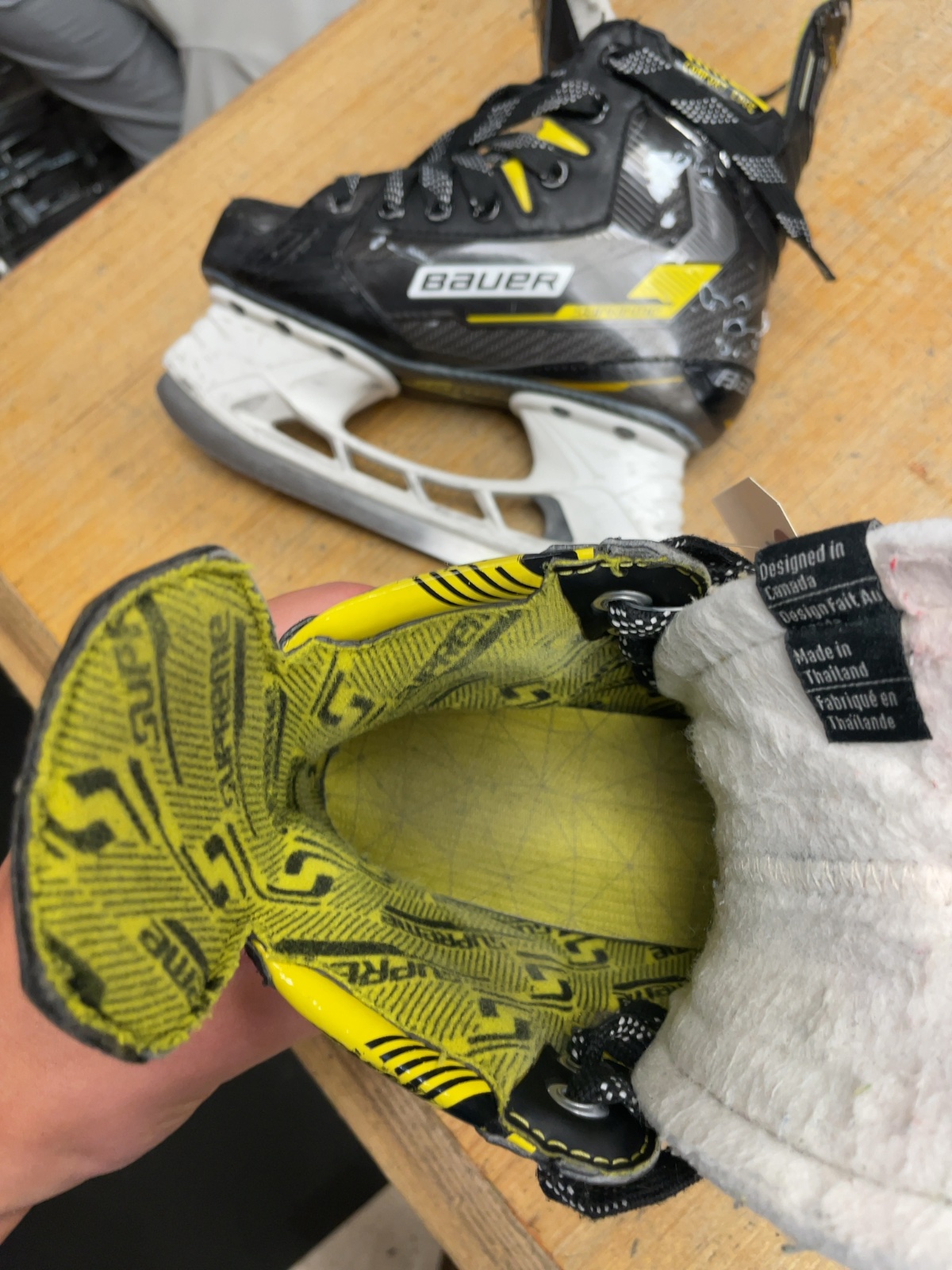 Bauer Supreme Ignite Pro Size 2.5 Ice Hockey Skates