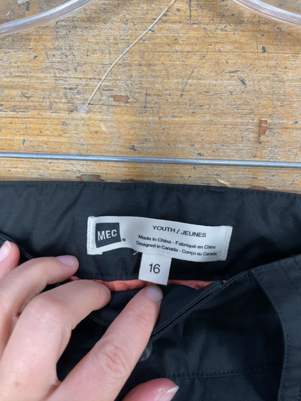 MEC Youth 16 Insulated Winter Snow Pants Black