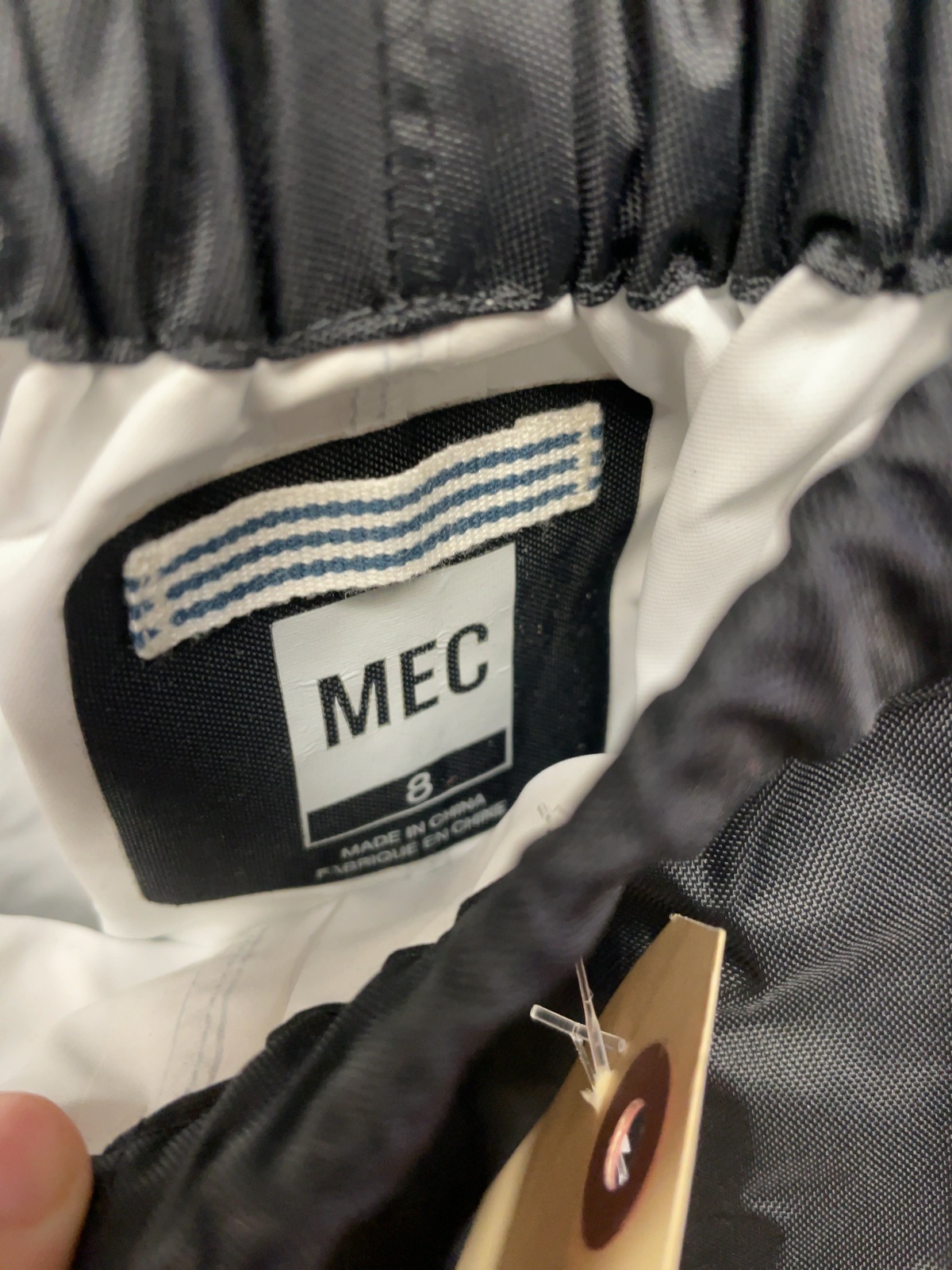 MEC Rain Pants Size 8 Youth Black