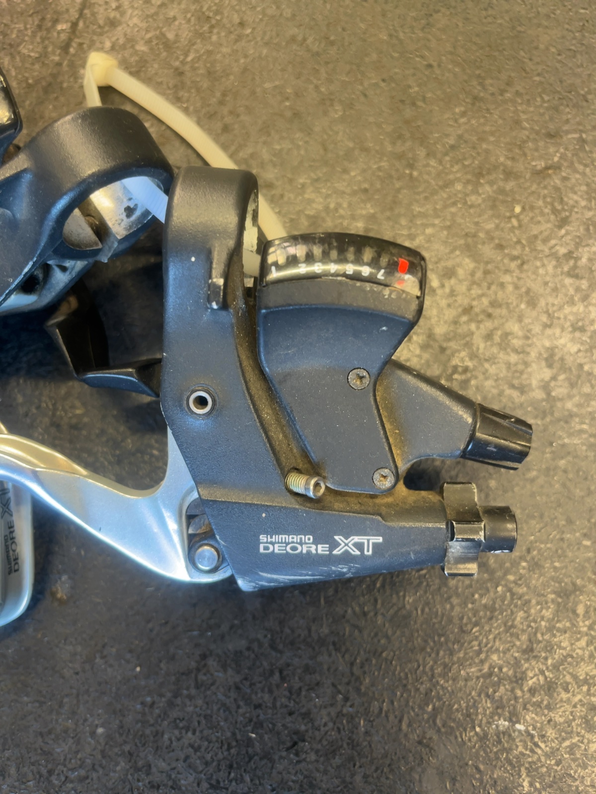 Shimano Deore XT Shift/Brake Lever Combo 3x7 Speed Good