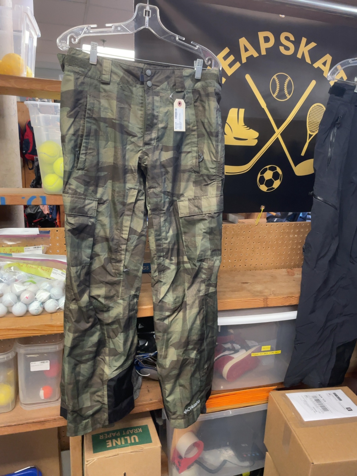 Columbia Omni-Tech Omni-Heat Size S Regular Camo Snow Pants