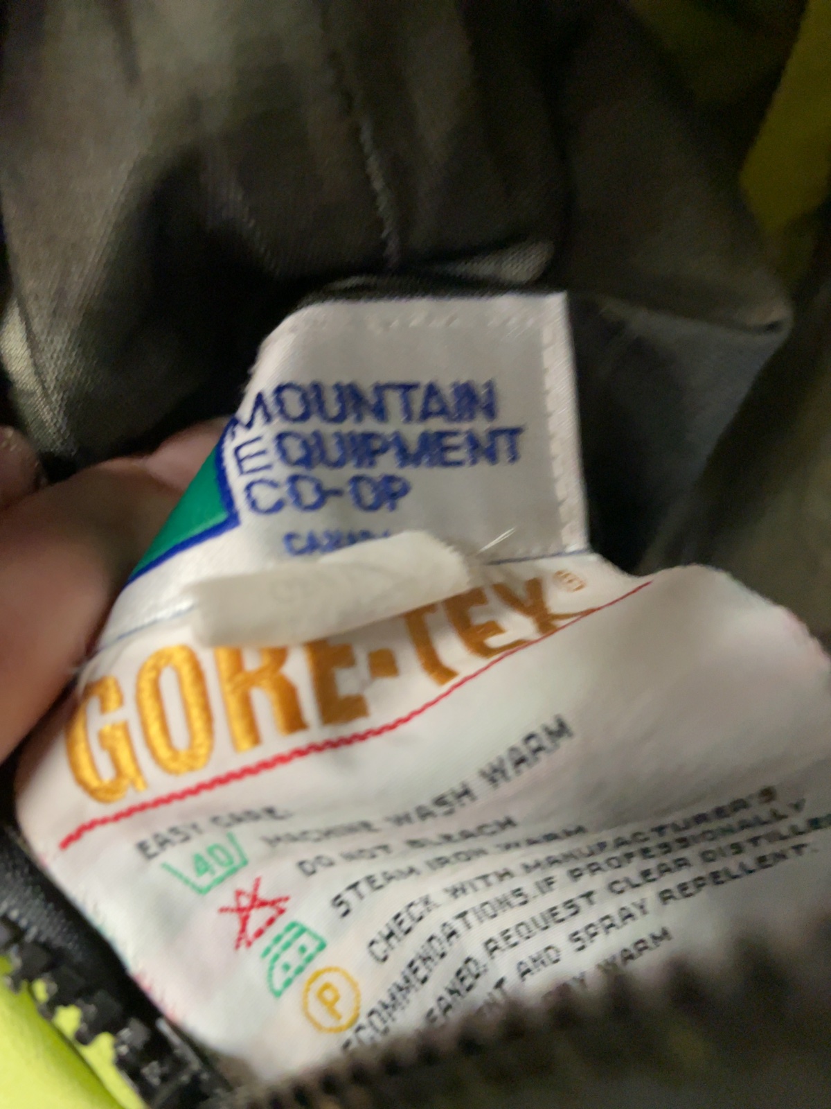 Mountain Equipment Co-op Gore-Tex Rain Jacket Size Large