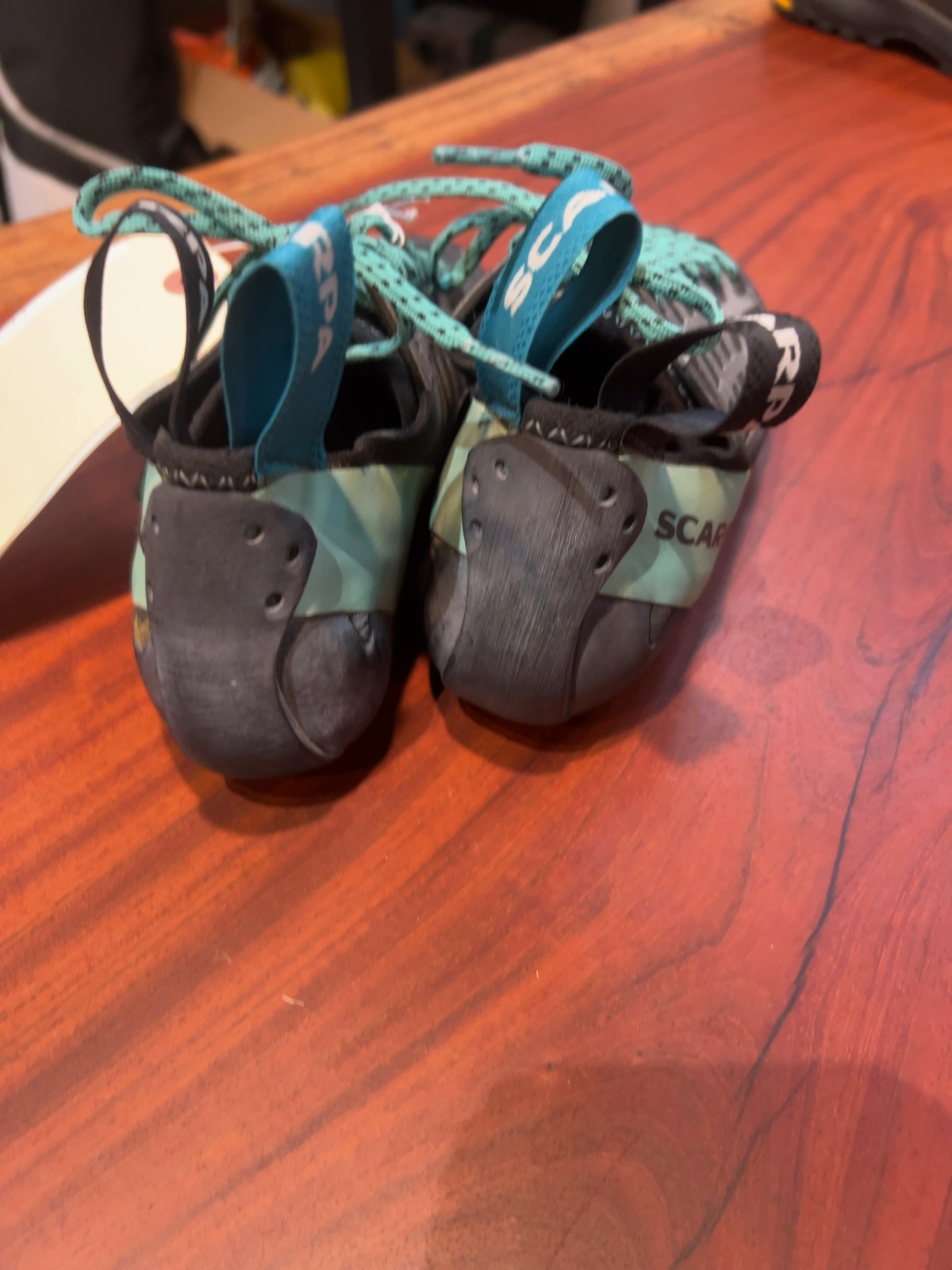 Scarpa Instinct Lace Climbing Shoes Good 36.5